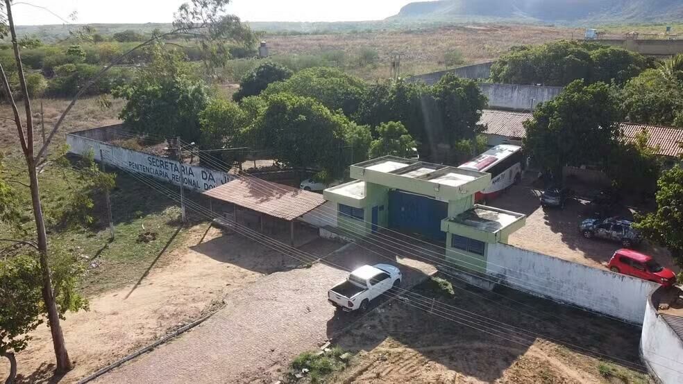 Imagem de compartilhamento para o artigo Polícia localiza quatro fugitivos de presídio no interior do Piauí da MS Todo dia
